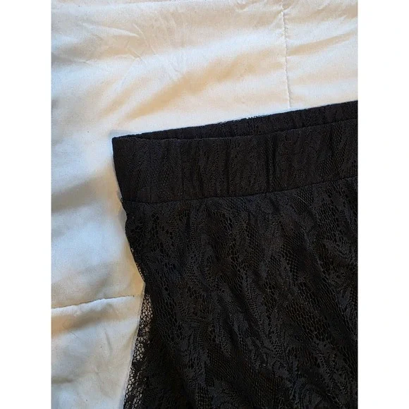 Torrid Black Lacey Floral Maxi Skirt | Size 4X - Picture 6 of 6